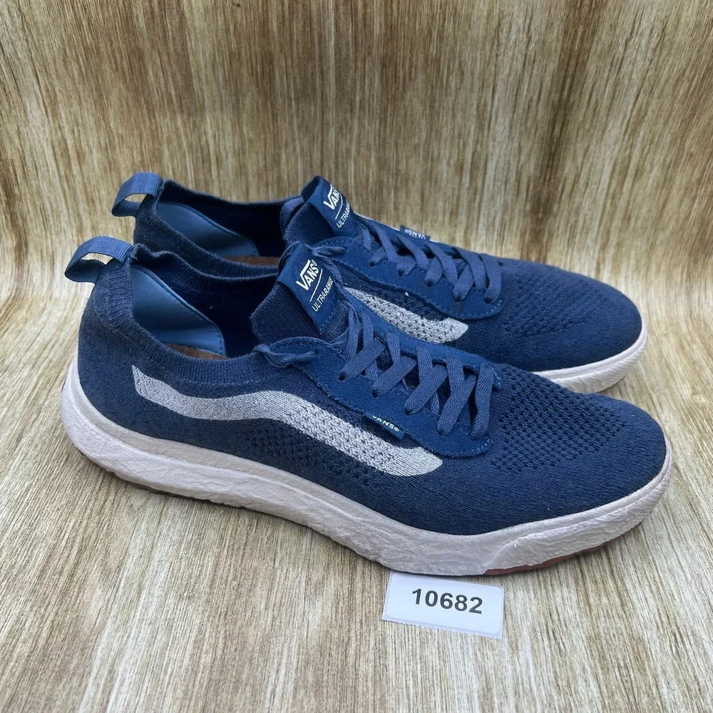 Vans UltraRange VR3 Men's Size 11.5 Navy Blue Grey Knit Sustainable Sneakers